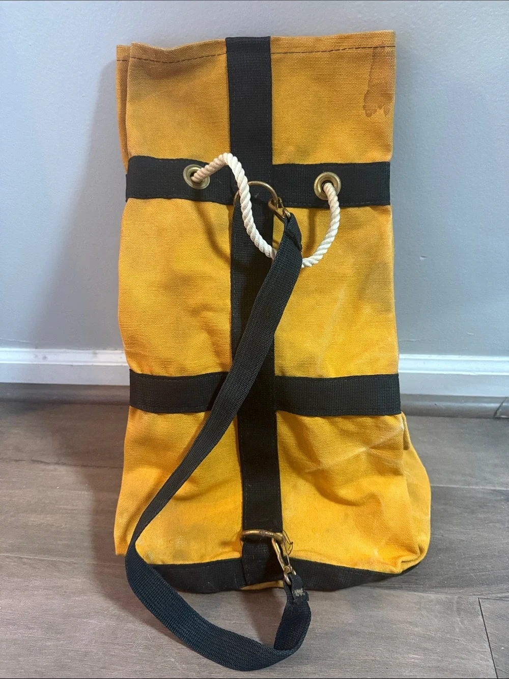 Vintage Boyt Harness Company Canvas Anchor Duffle Bag – Made in Iowa Falls, Iowa - Picture 3 of 12